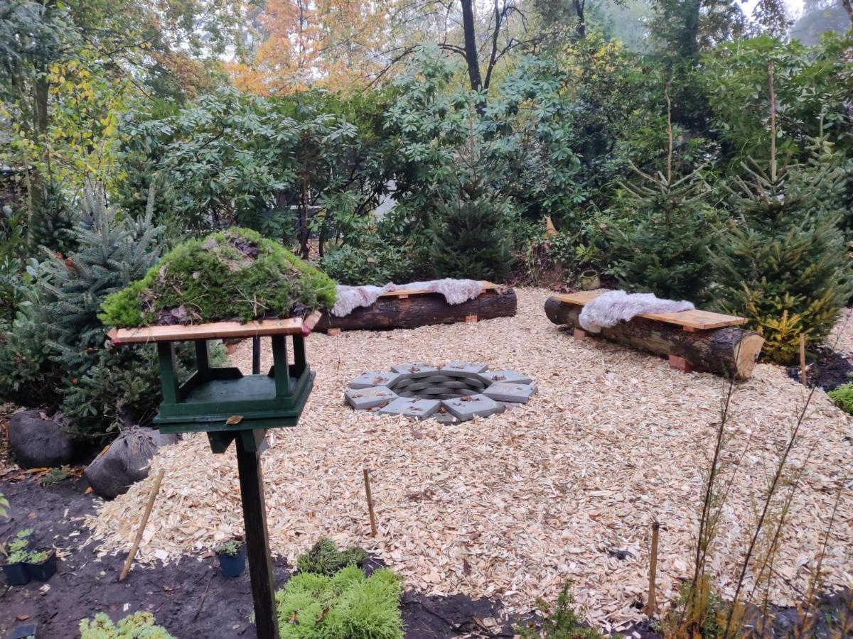 Zen-Bungalow No 3 Met Sauna En Hottub Rheezerveen Exterior foto
